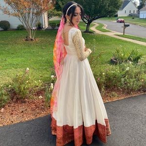 CUSTOM LEHNGA